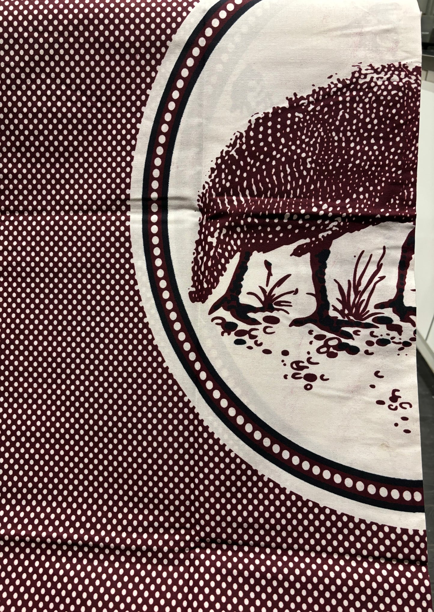 Maroon impangela cloth